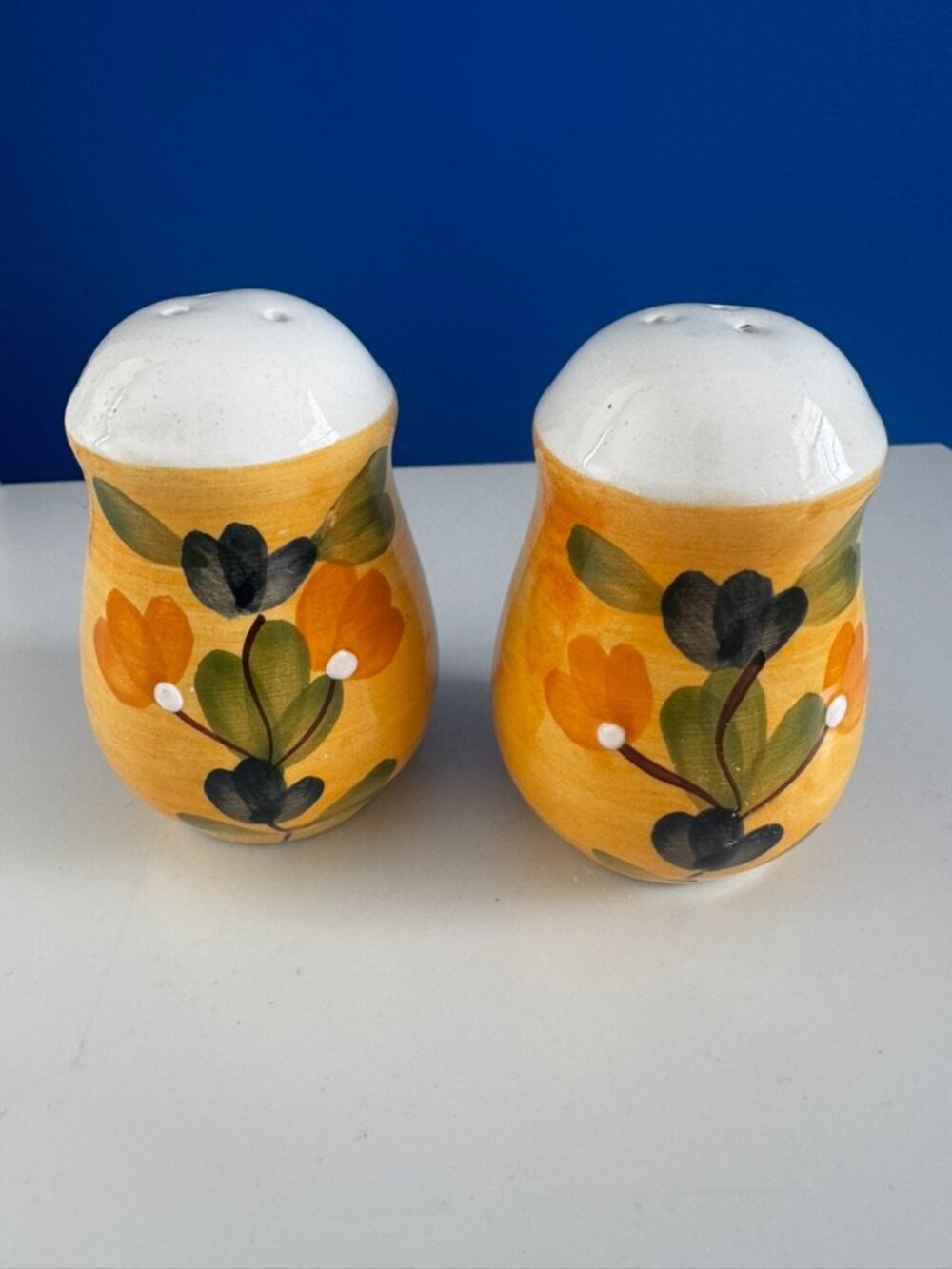Vintage Ceramic Yellow Green Floral Salt & Pepper Shakers Handpainted